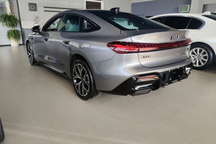 Audi SAIC Audi A5L #5 Audi SAIC Audi A5L car image #5