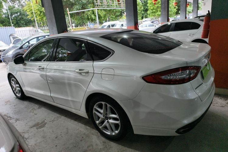 福特 蒙迪欧 2015 汽车图片 #5