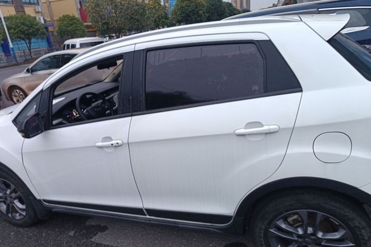 Vision X3 2020 car image #5