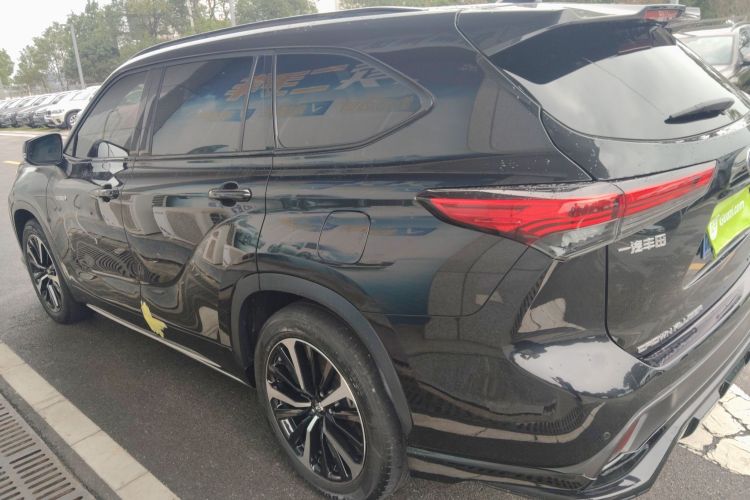 Toyota Crown Kluger 2021 car image #5