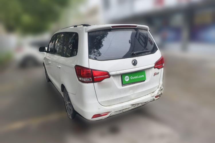 Forthing S500 2016 car image #5