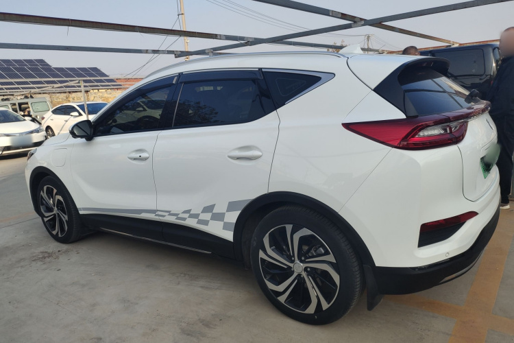 HongQi E-HS3 2020 car image #5