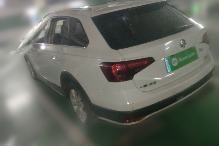 Volkswagen C-Trek 2017 immagine di auto #5