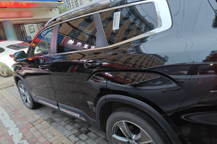 GEELY OkavangoR7 2023 car image #5