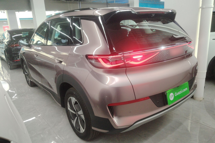 BYD Sea Lion 05 EV 2025 car image #5