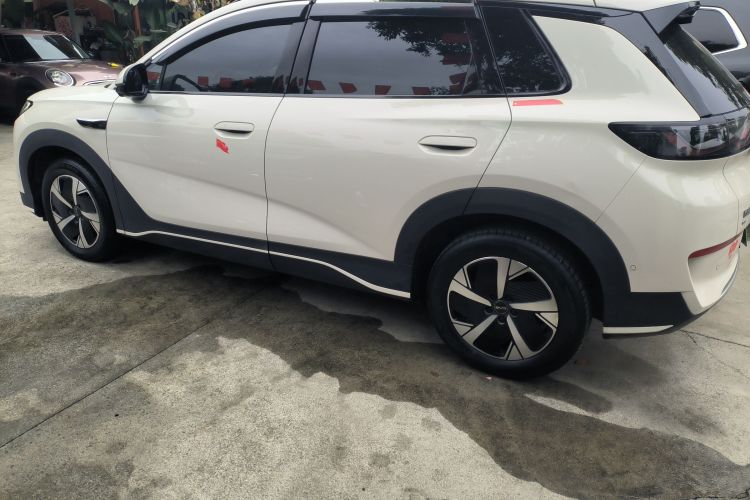 BYD Sea Lion 05 EV 2025 #5 BYD Sea Lion 05 EV 2025 car image #5