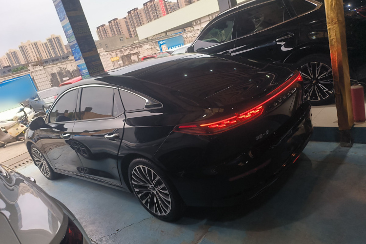 2024 car image #5