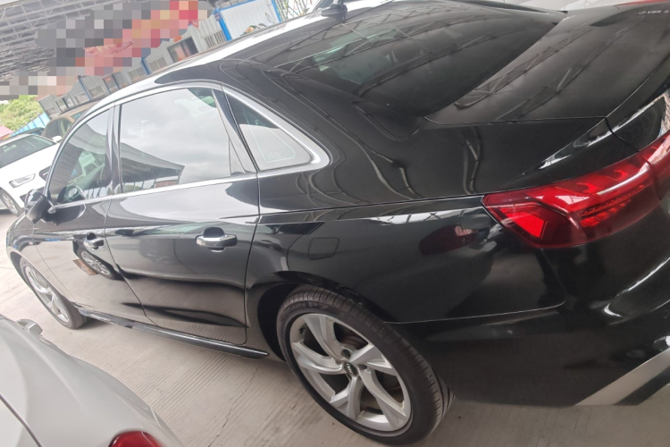 Audi A4 2021 immagine di auto #5