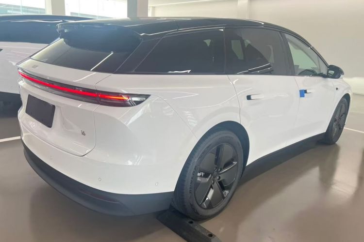 理想汽车 理想i6 汽车图片 #5