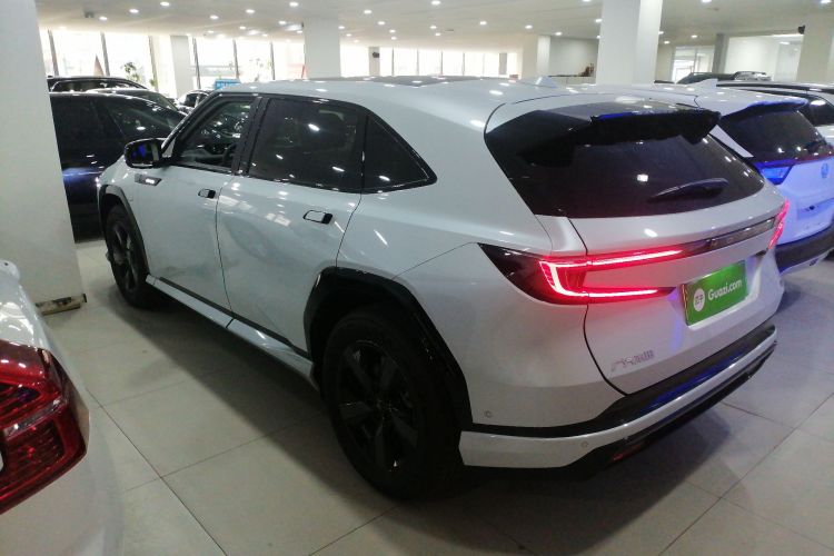 Honda P7 2025 #5 Honda P7 2025 car image #5