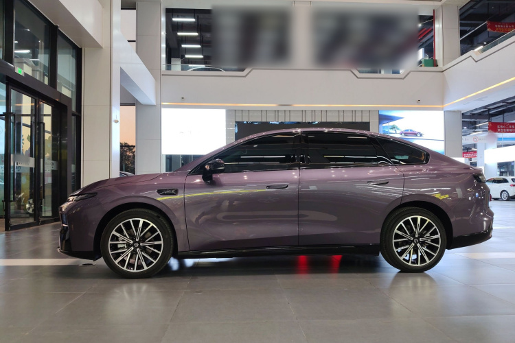 零跑汽车 零跑B01 2025 汽车图片 #5