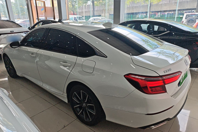 Honda Inspire 2022 car image #5