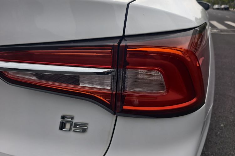 荣威 荣威i5 2019 汽车图片 #5