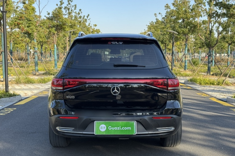 Mercedes-Benz EQB Class 2023 immagine di auto #5