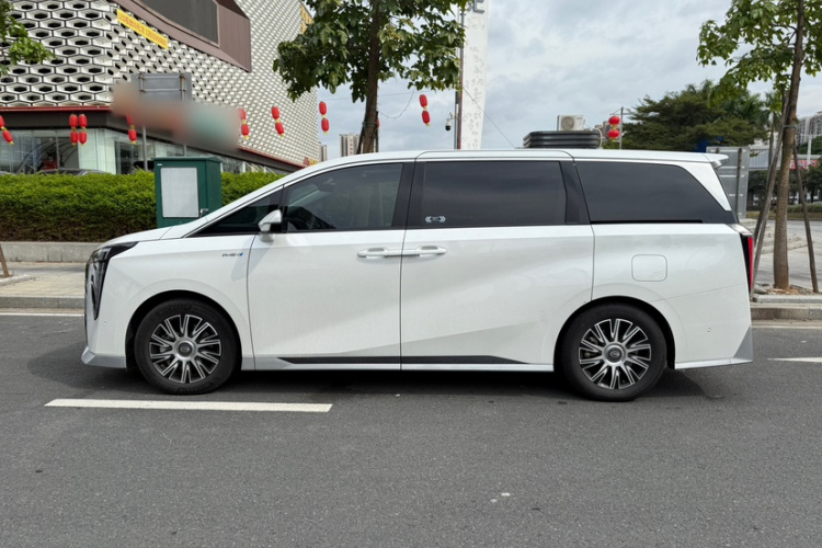 GAC Trumpchi E9 2023 #5 GAC Trumpchi E9 2023 image de voiture #5