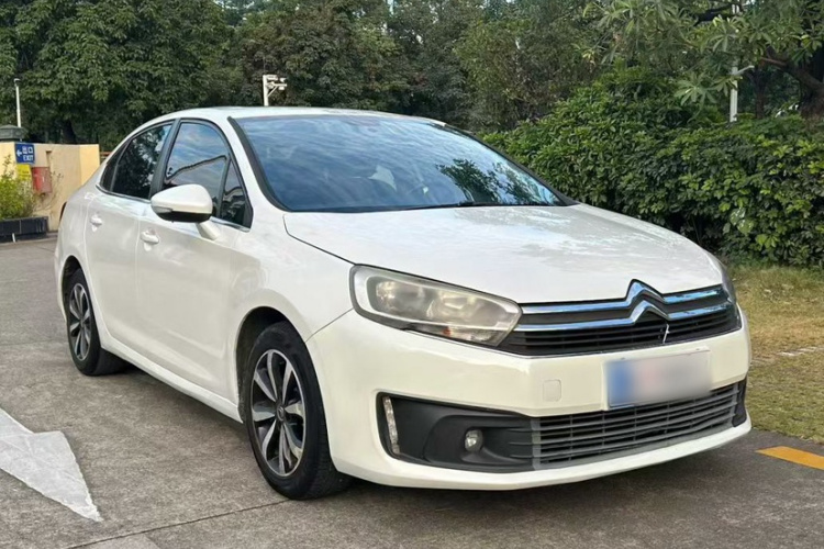 Citroen C4 C-Quatre 2018 car image #5