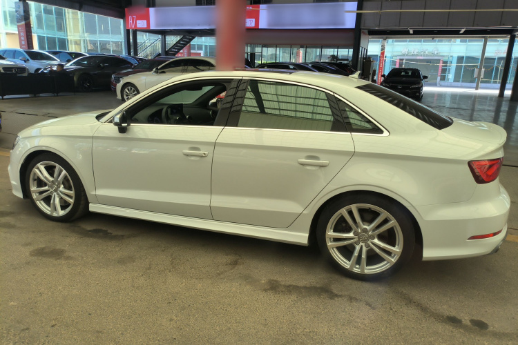 Audi S3 2016 car image #5