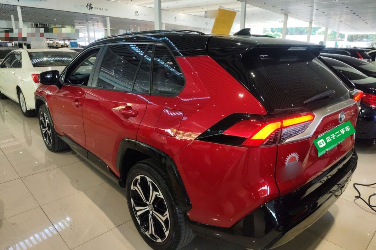 Toyota RAV4 Hybird E+ 2021 #5 Toyota RAV4 Hybird E+ 2021 car image #5