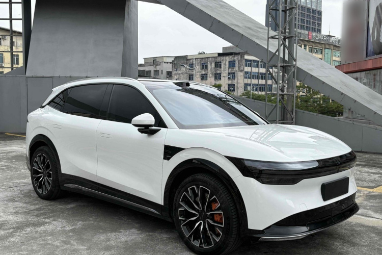 Zeekr 7X 2024 car image #5