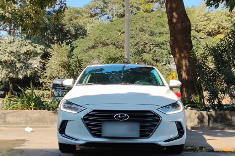 Hyundai Elantra AD 2018 car image #5