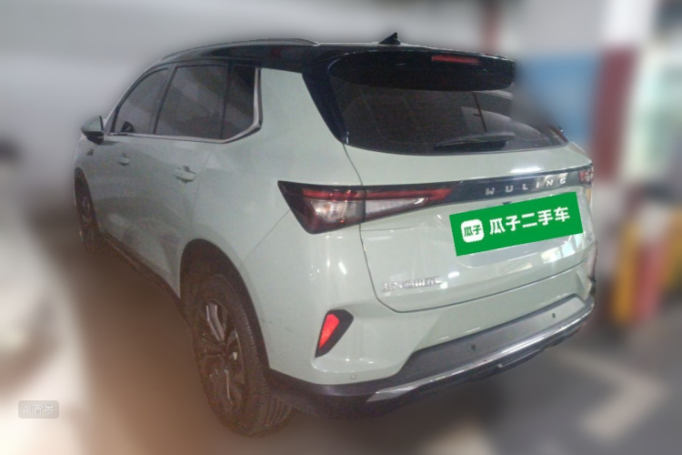 Wuling Asta 2022 car image #5