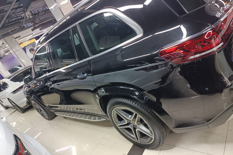 Mercedes-Benz GLS Class 2021 car image #5