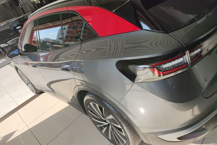 Volkswagen ID.4 X 2023 image de voiture #5