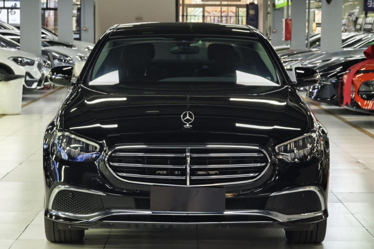 Mercedes-Benz E Class 2022 car image #5