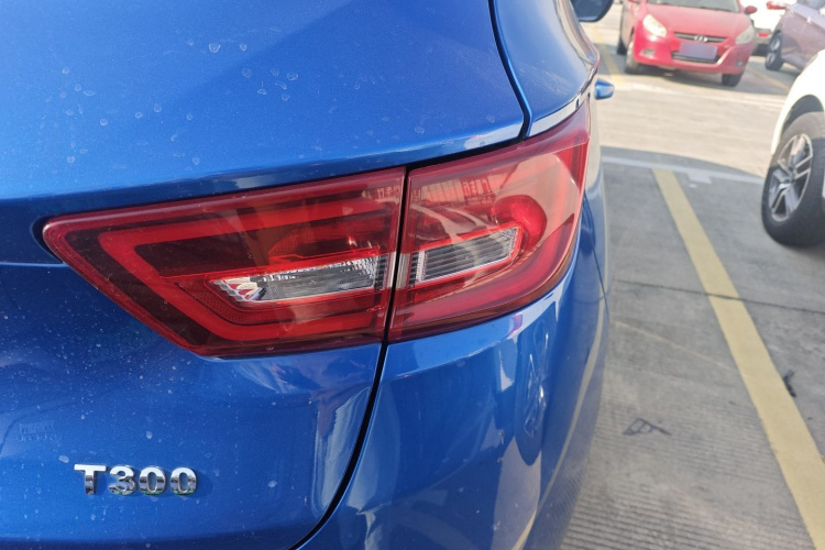 众泰 众泰T300 2019 汽车图片 #5