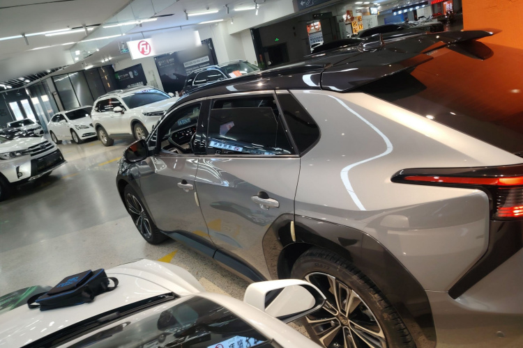 Toyota bZ4X 2022 #5 Toyota bZ4X 2022 immagine di auto #5