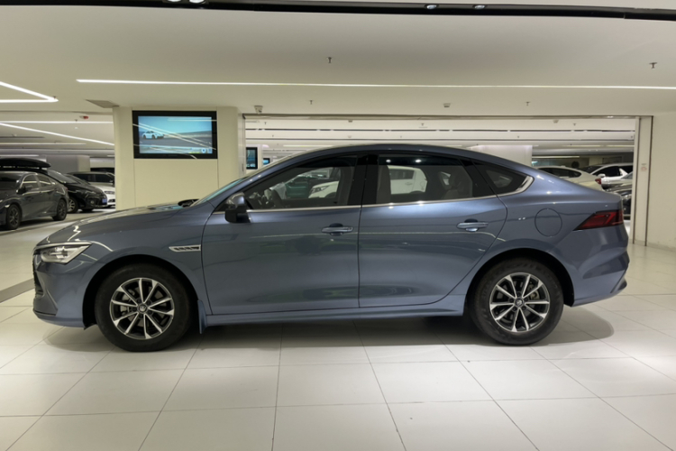 BYD Qin Plus 2024 car image #5