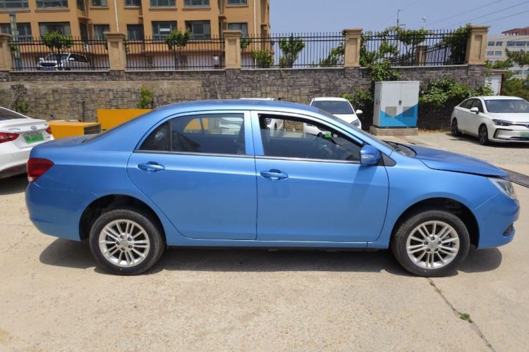 BYD e5 2022 car image #5