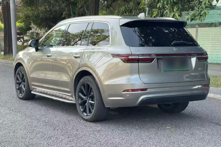 Li One 2020 imagem de carro #5