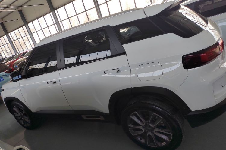 GEELY ICON 2021 car image #5