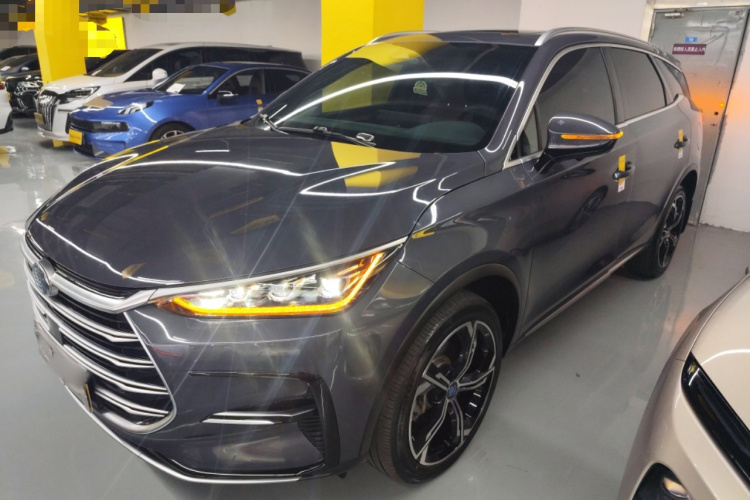 BYD Tang New Energy 2022 #5 BYD Tang New Energy 2022 car image #5