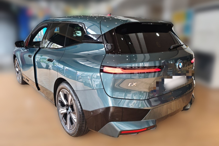 BMW iX 2023 #5 BMW iX 2023 car image #5