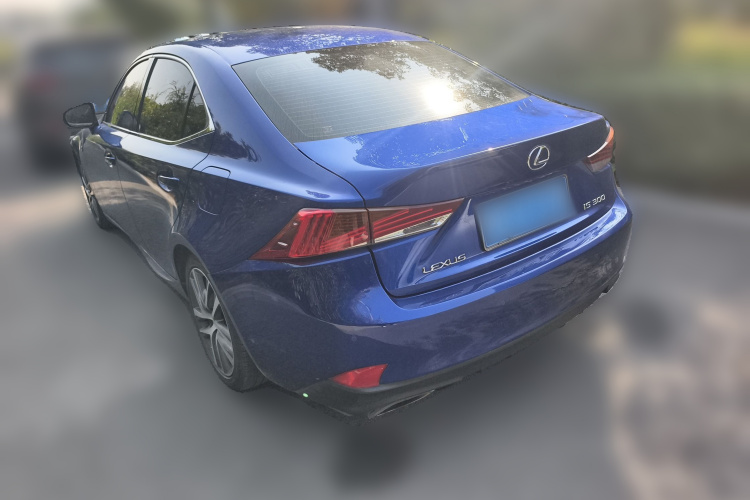Toyota 2018 car image #5