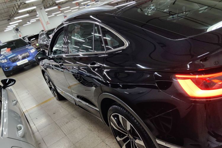 Volkswagen Tiguan X 2023 #5 Volkswagen Tiguan X 2023 car image #5