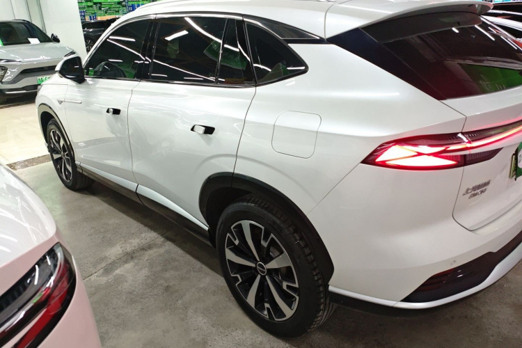 Roewe D5X DMH 2024 imagen de coche #5