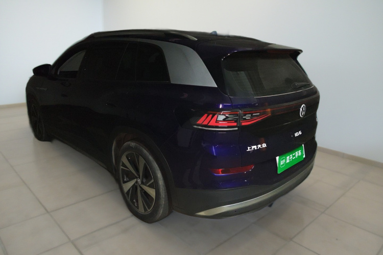 Volkswagen ID.6 X 2022 immagine di auto #5