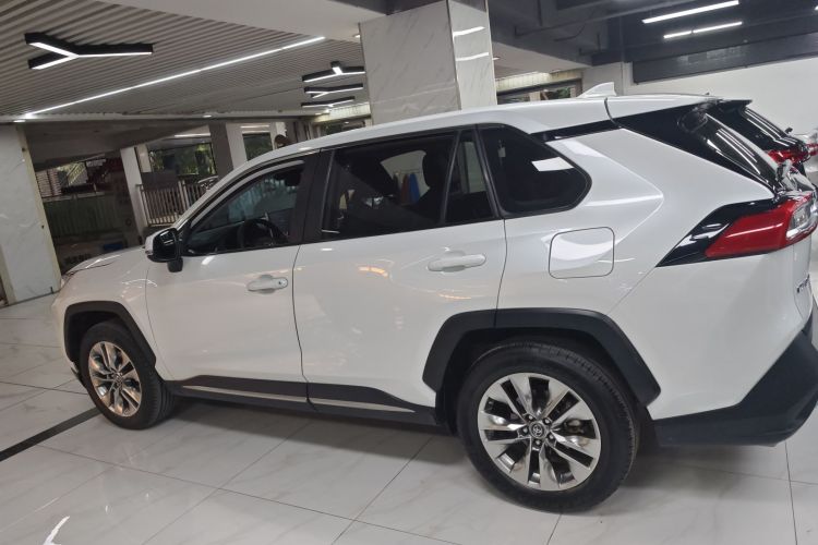 Kia Wildlander 2021 car image #5