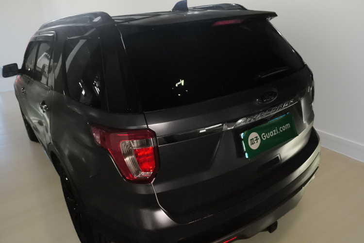 Ford Explorer (Imported) 2018 car image #5