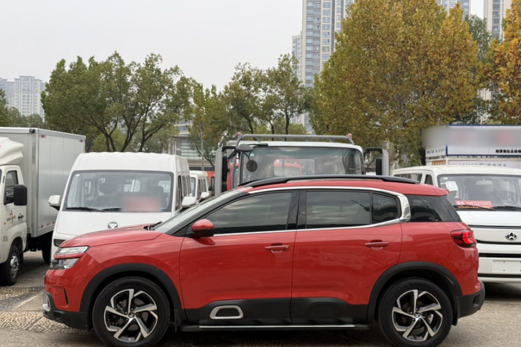 Citroen C5 AIRCROSS 2017 immagine di auto #5