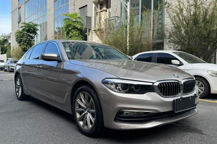 BMW 5 Series 2017 car image #5