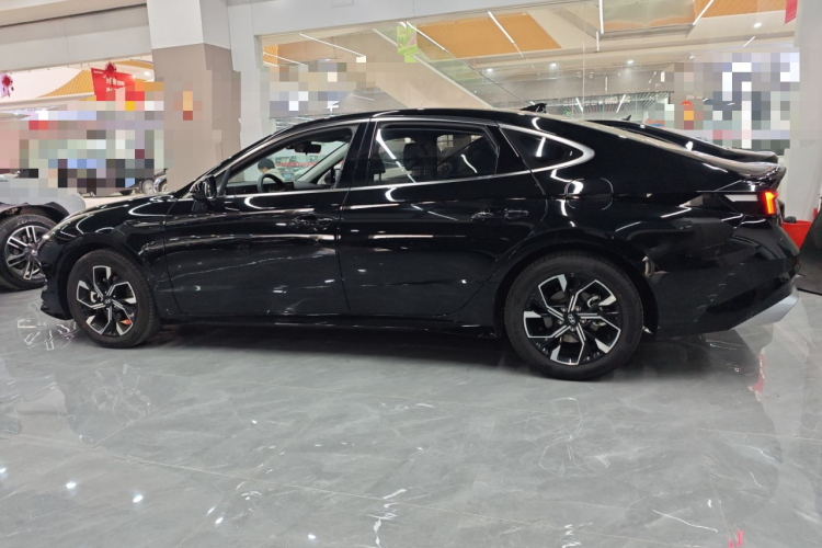 Hyundai Sonata 2025 car image #5