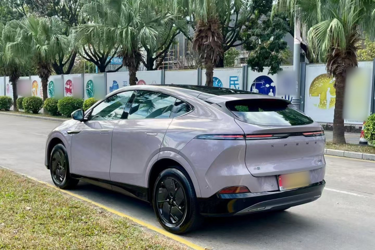 Xpeng G6 2025 صورة سيارة #5