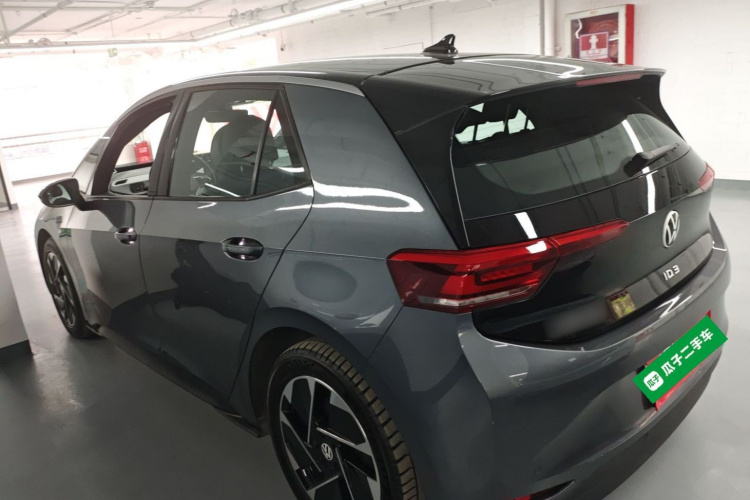 Volkswagen ID.3 2024 car image #5