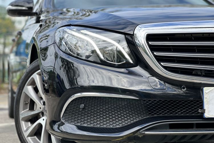 Mercedes-Benz E Class 2020 car image #5
