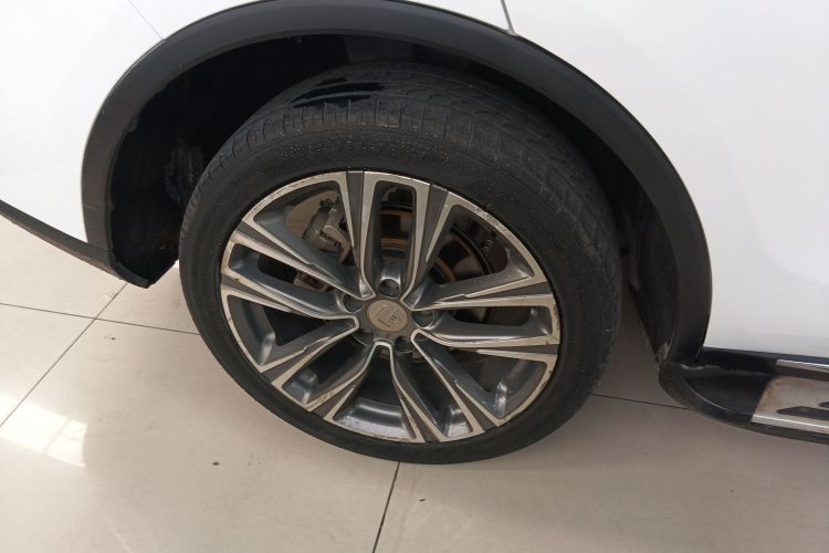 BYD Tang 2019 car image #5