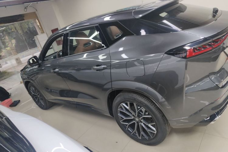 Changan UNI-Z 2025 #5 Changan UNI-Z 2025 car image #5